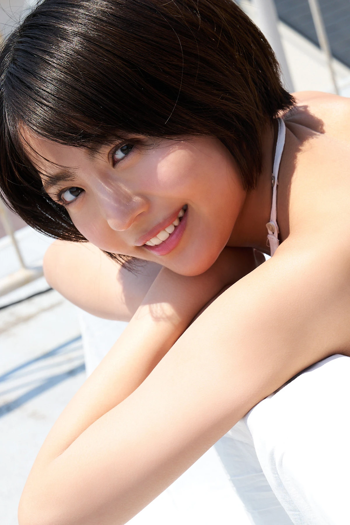 Moeka Sasaki 佐々木萌香 – FLASHデジタル写真集 「アザトカワイイ昼下がり」 - P16