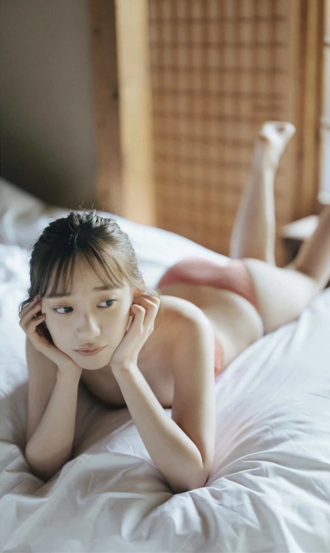 Yuna Sekine 関根優那 – 週プレ Photo Book 「すべてを解放して」 - P44
