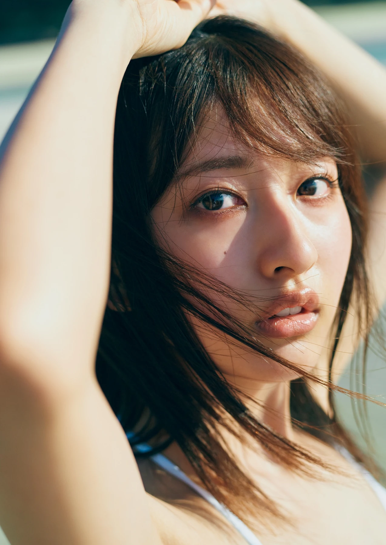 Rina Saito 斉藤里奈 – 1st写真集 「色彩」 - P16