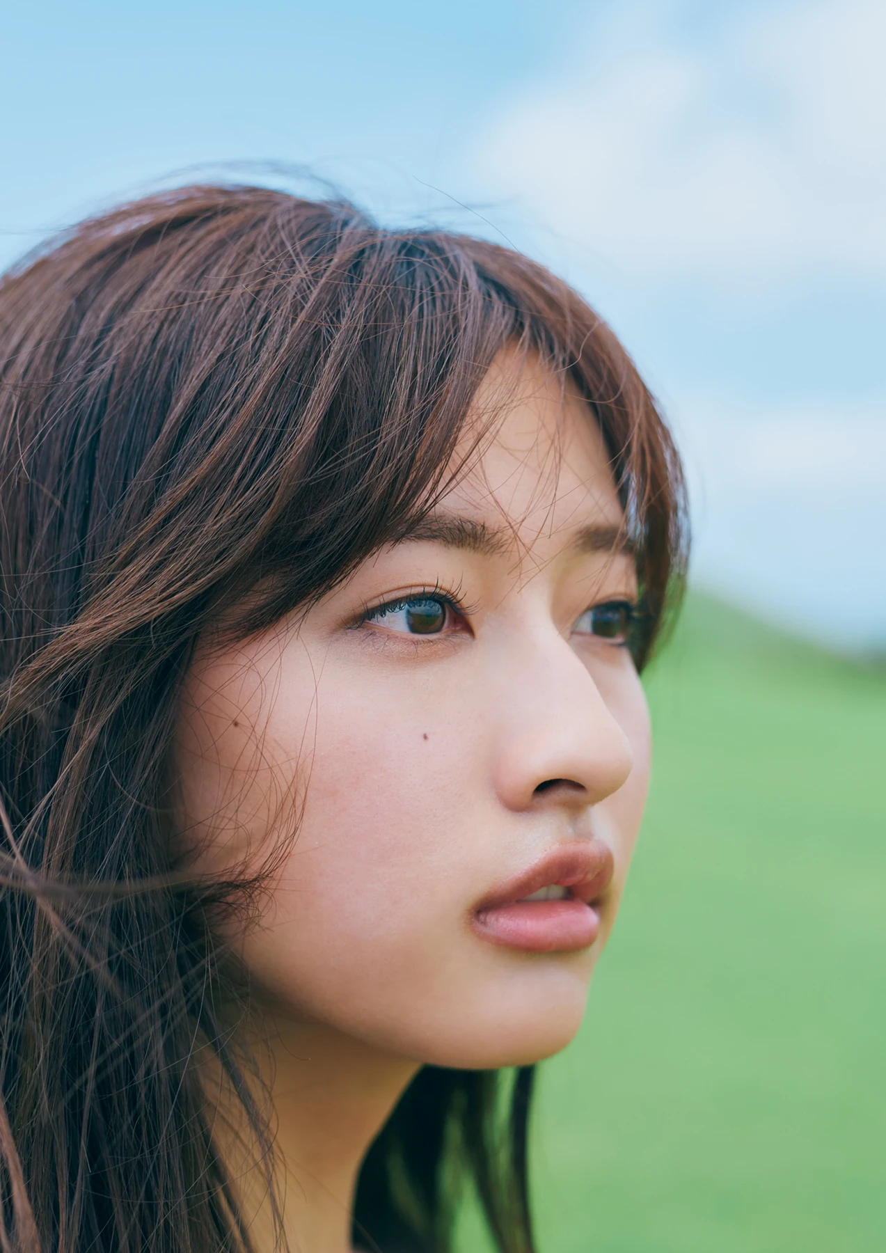 Rina Saito 斉藤里奈 – 1st写真集 「色彩」 - P45