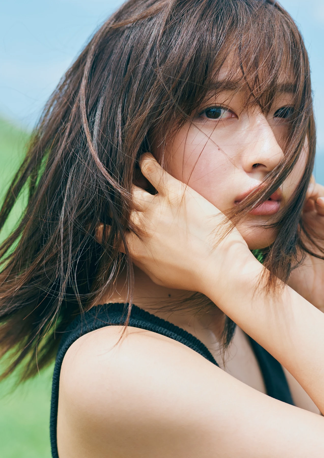 Rina Saito 斉藤里奈 – 1st写真集 「色彩」 - P48
