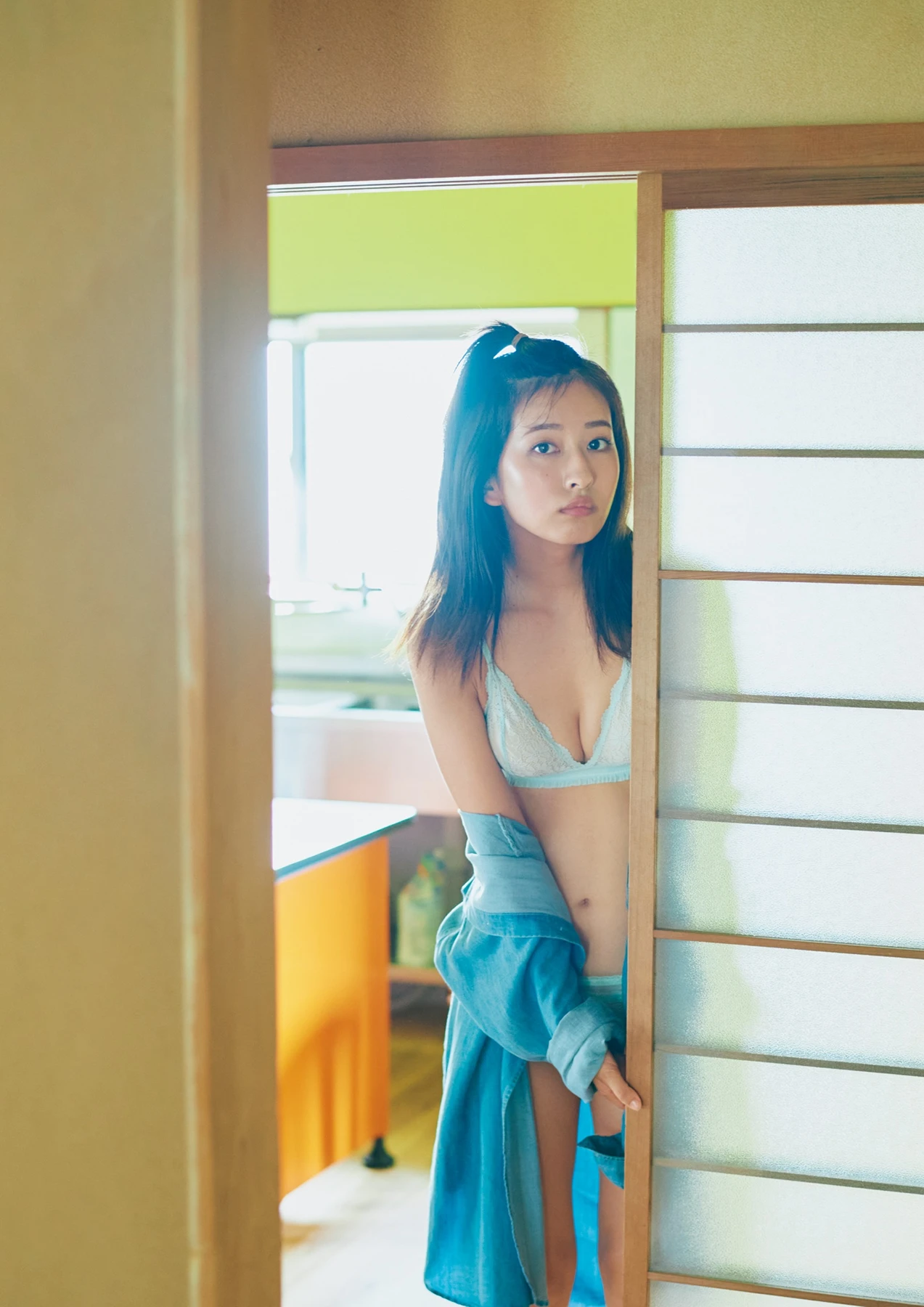 Rina Saito 斉藤里奈 – 1st写真集 「色彩」 - P64