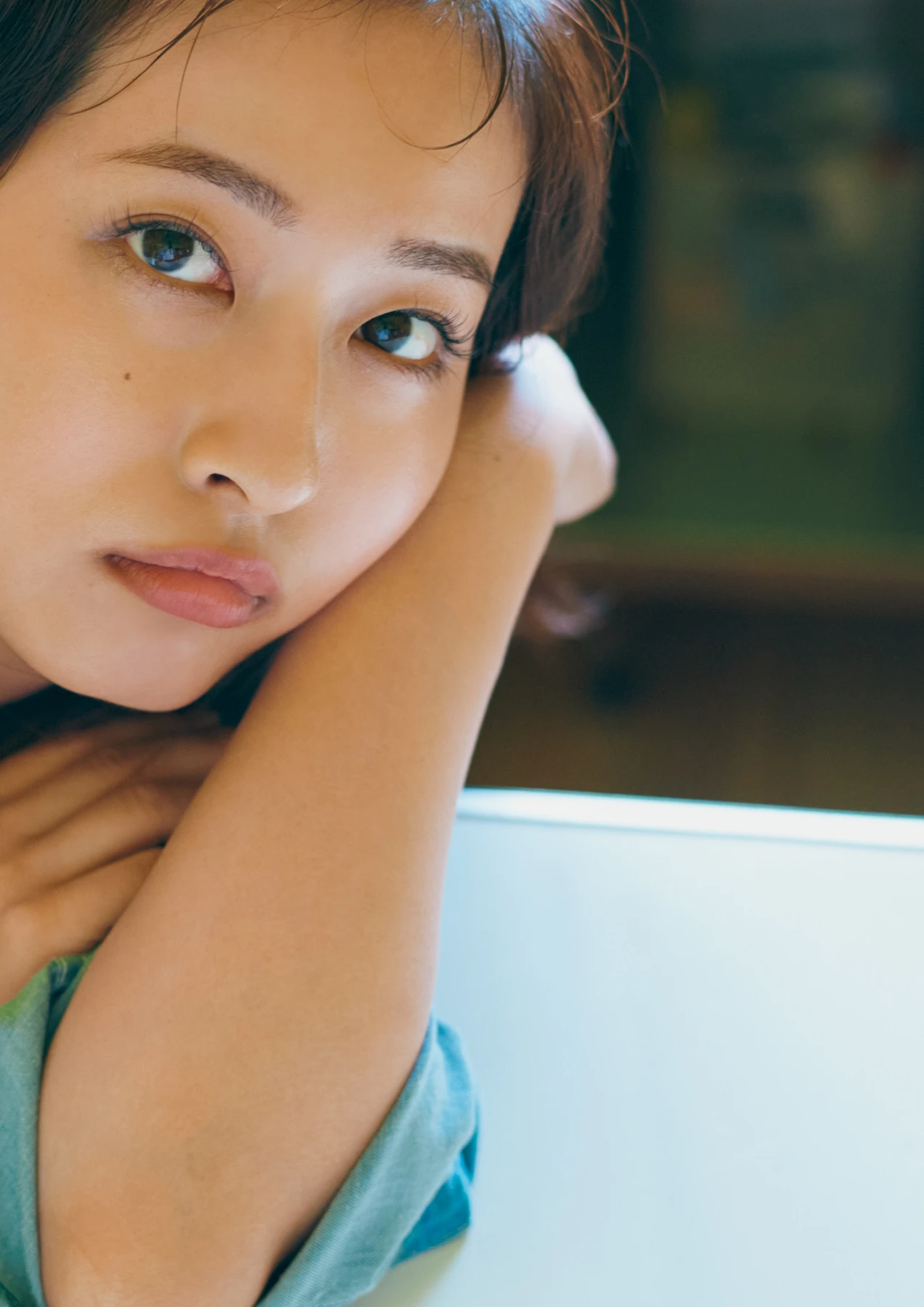 Rina Saito 斉藤里奈 – 1st写真集 「色彩」 - P66