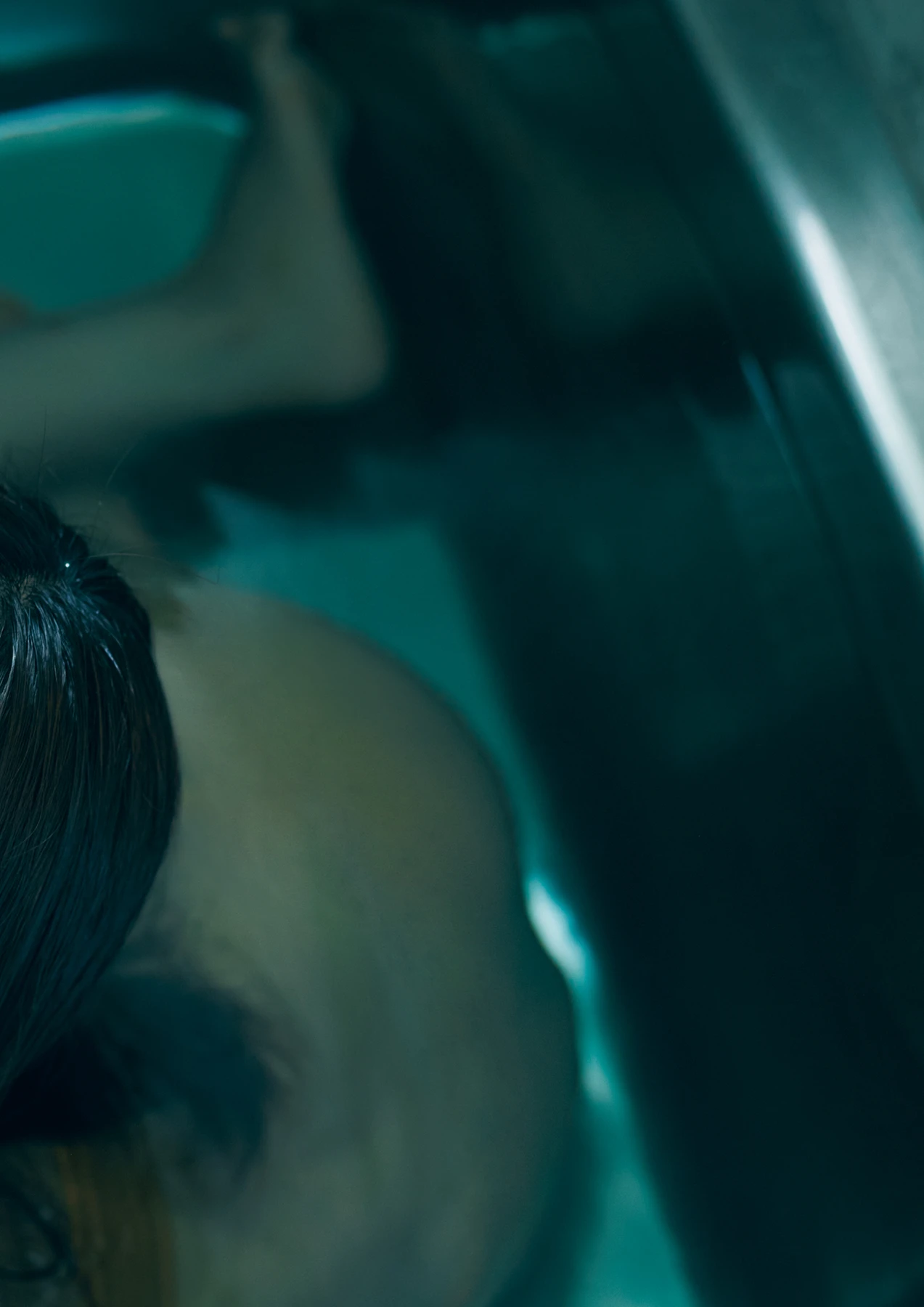 Rina Saito 斉藤里奈 – 1st写真集 「色彩」 - P72