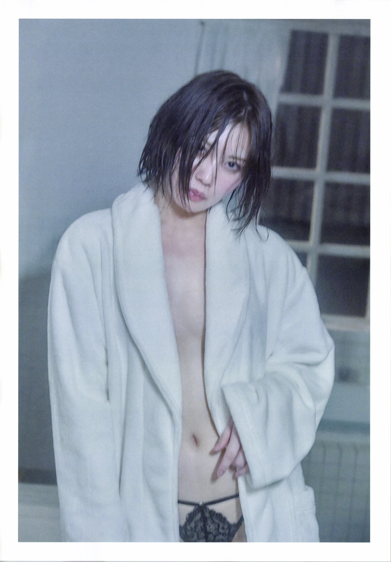 Junna Ito 伊藤純奈 – 1st写真集 「unfussy FC限定」 - P52