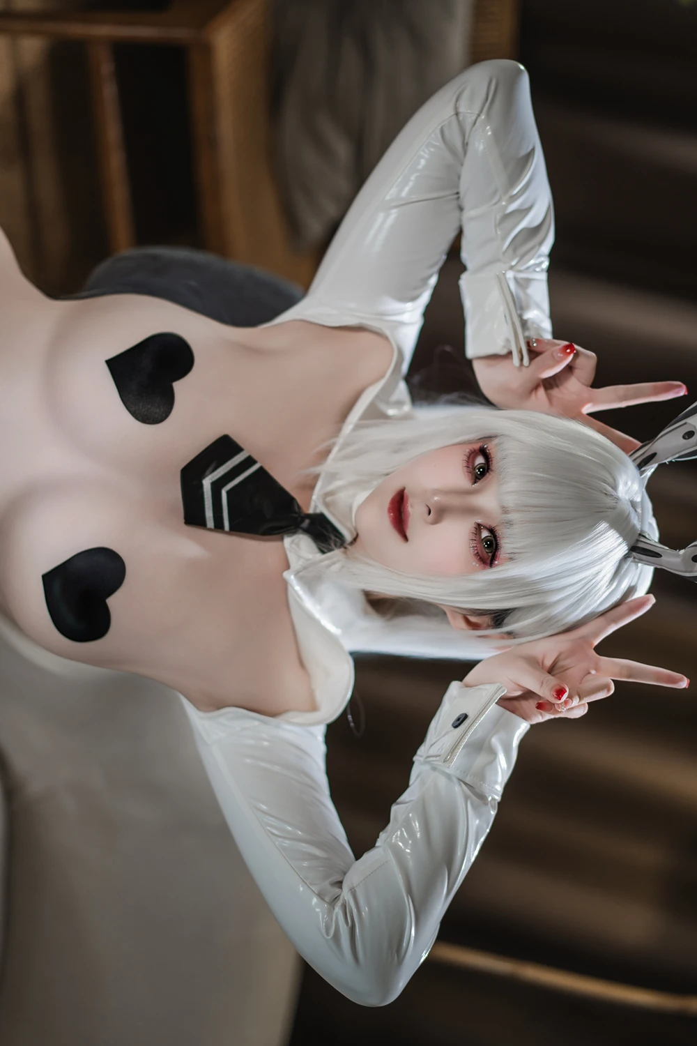 Cosplay Natsuko夏夏子 – NIKKE 布兰儿 逆兔女郎 - P27