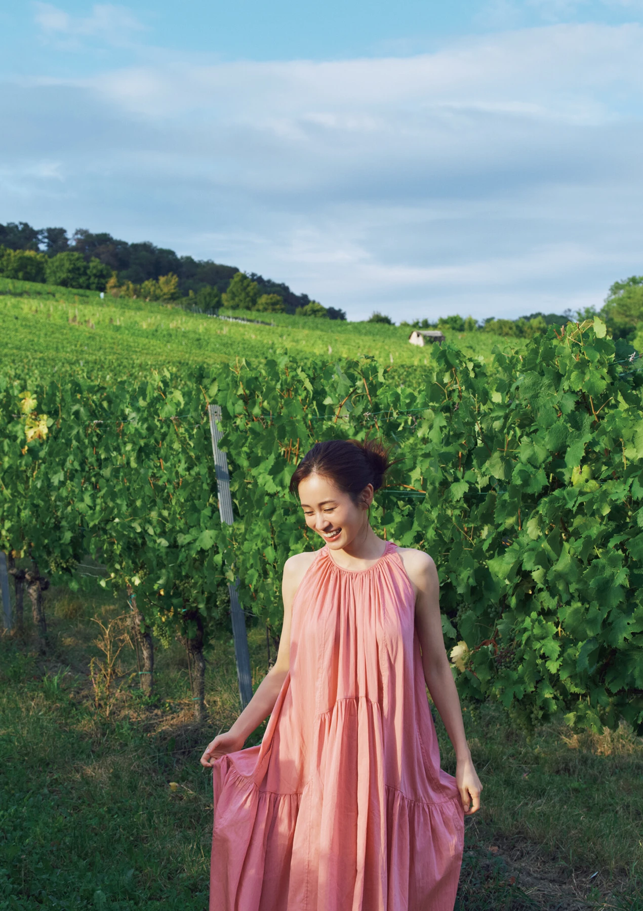 Atsuko Maeda 前田敦子 – 6th Photobook 写真集 「Beste」 - P99