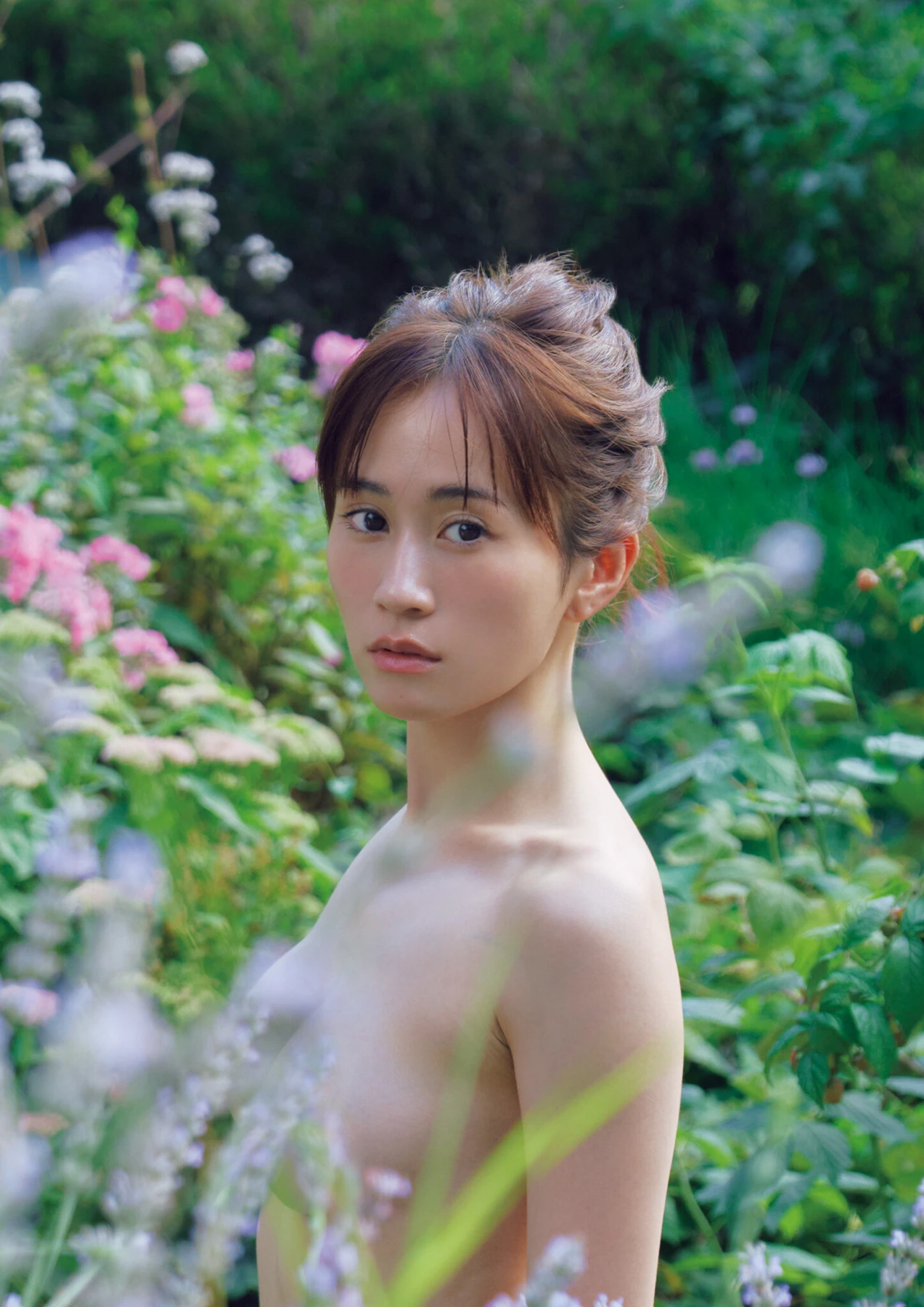 Atsuko Maeda 前田敦子 – 6th Photobook 写真集 「Beste」 - P160