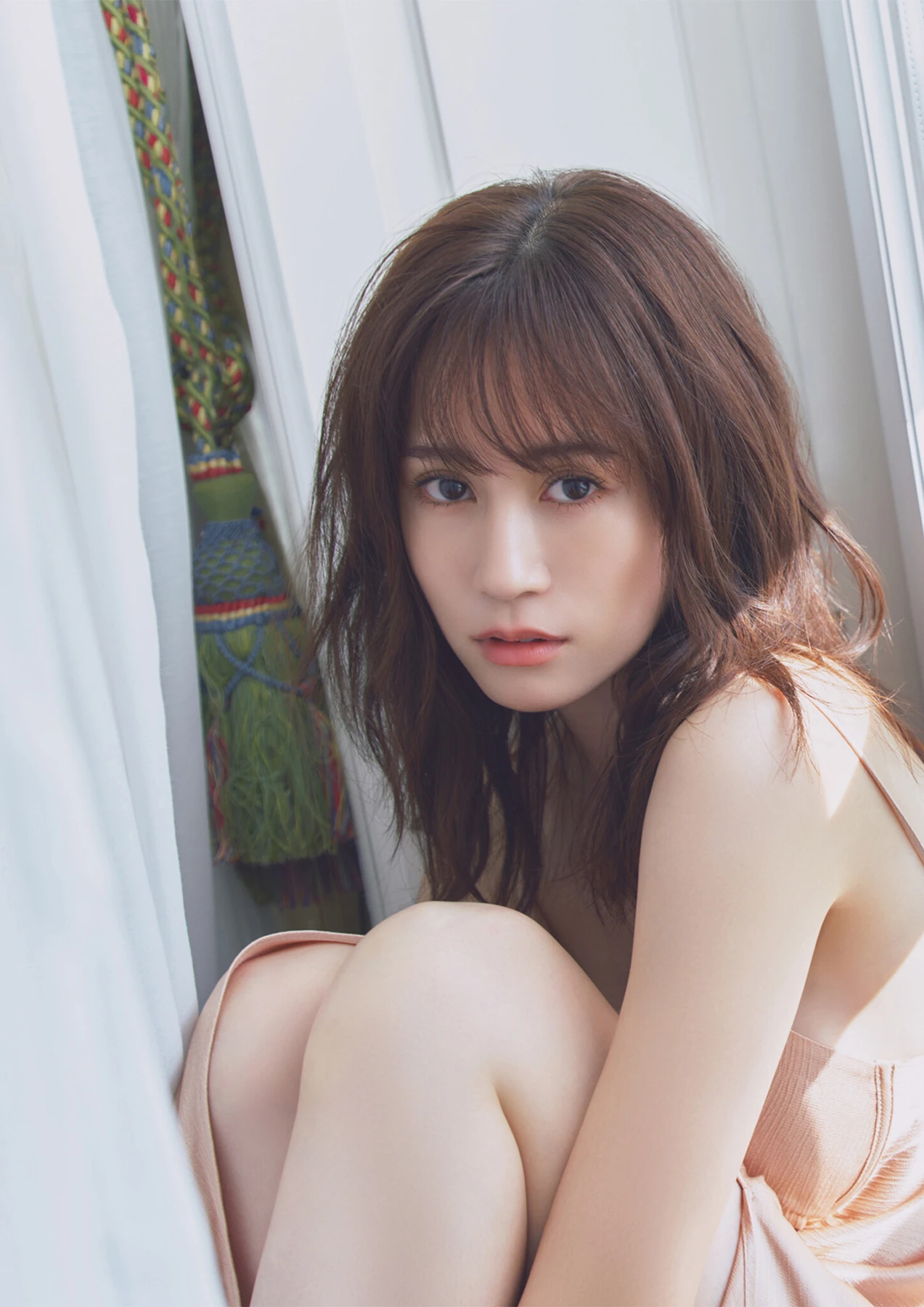 Atsuko Maeda 前田敦子 – 6th Photobook 写真集 「Beste」 - P17