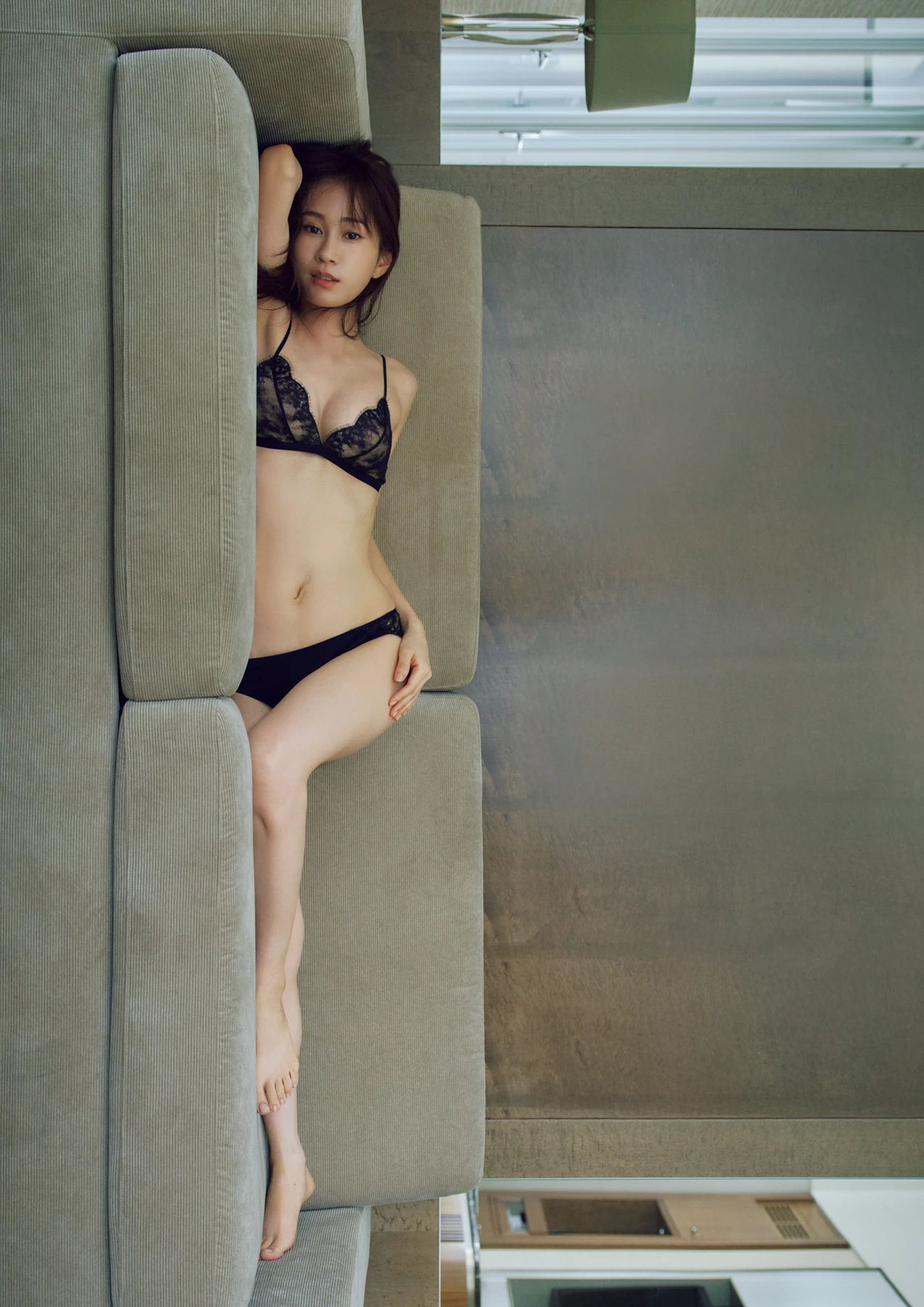 Atsuko Maeda 前田敦子 – 6th Photobook 写真集 「Beste」 - P52