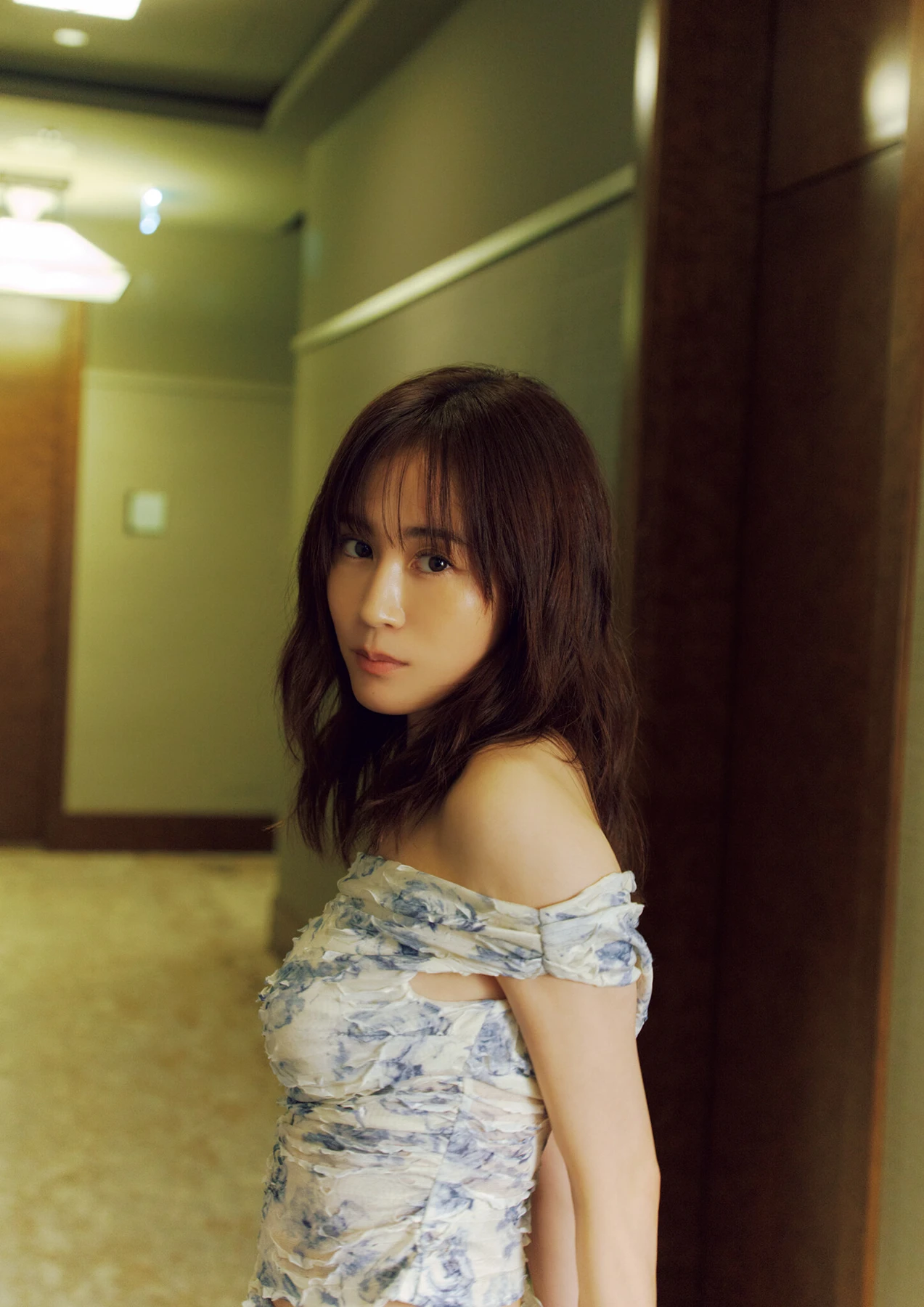 Atsuko Maeda 前田敦子 – 6th Photobook 写真集 「Beste」 - P60