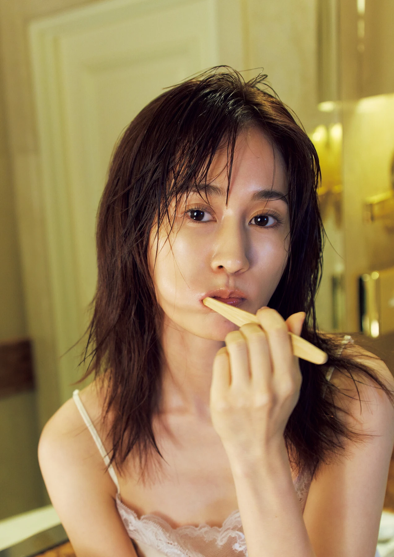 Atsuko Maeda 前田敦子 – 6th Photobook 写真集 「Beste」 - P71