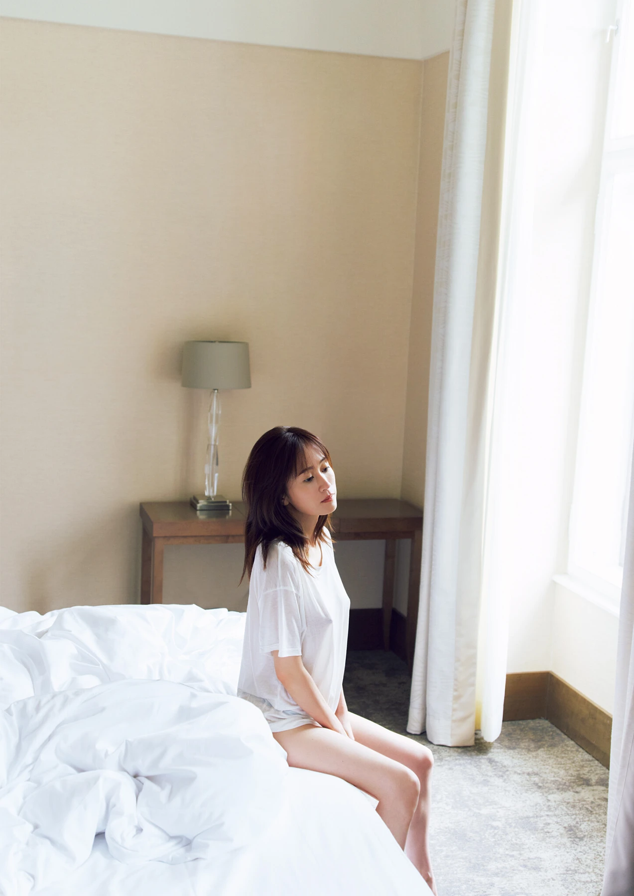 Atsuko Maeda 前田敦子 – 6th Photobook 写真集 「Beste」 - P82