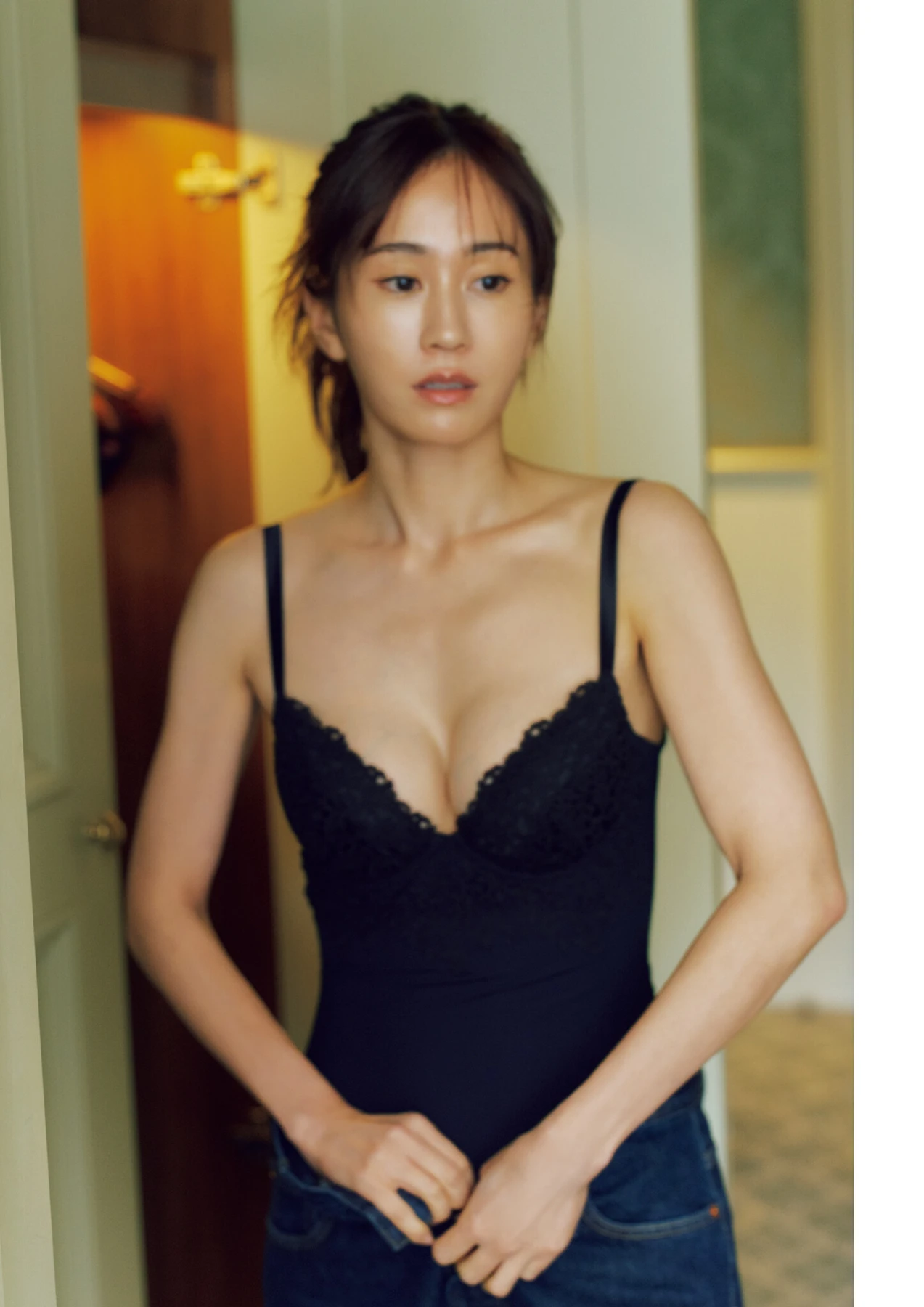 Atsuko Maeda 前田敦子 – 6th Photobook 写真集 「Beste」 - P87