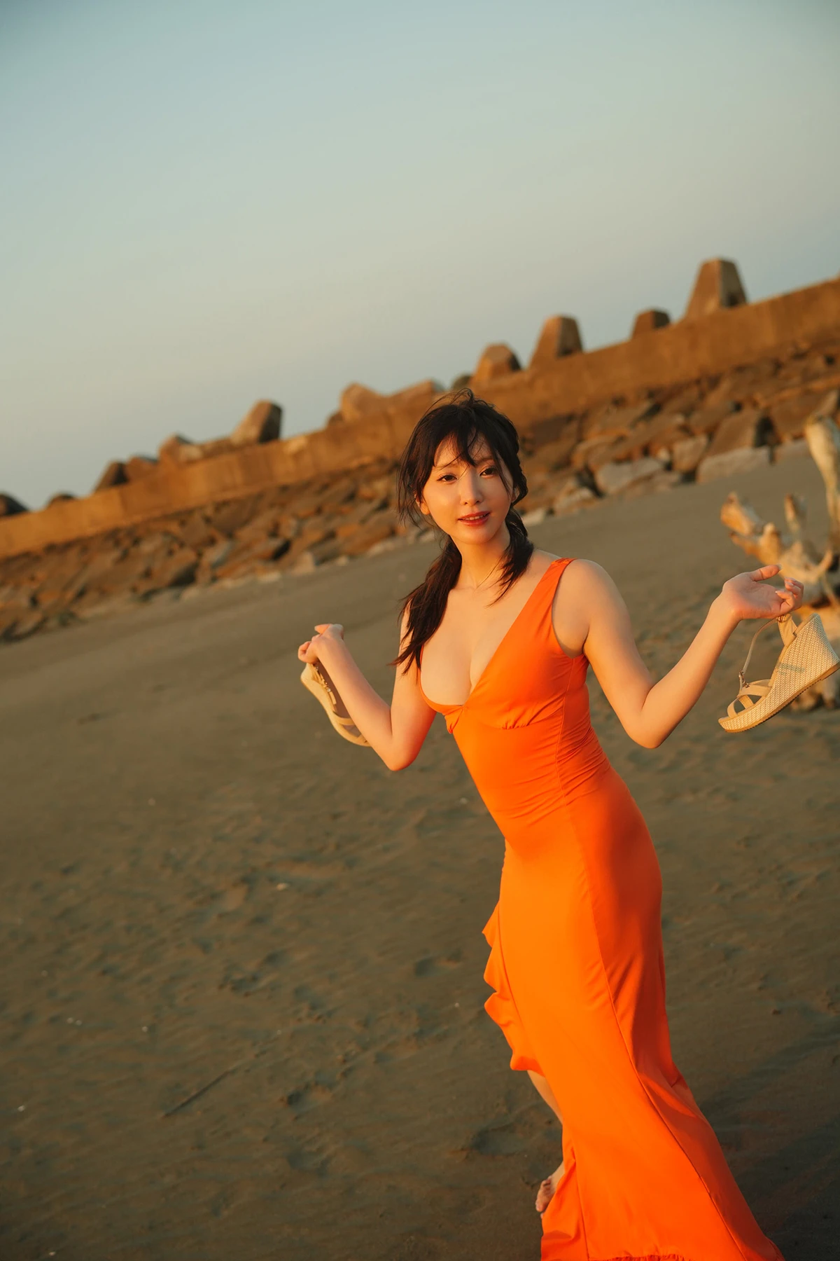 Yuka Niizuma 新妻ゆうか – FRIDAYデジタル写真集 「イケナイ淑女 Vol.2」 - P100