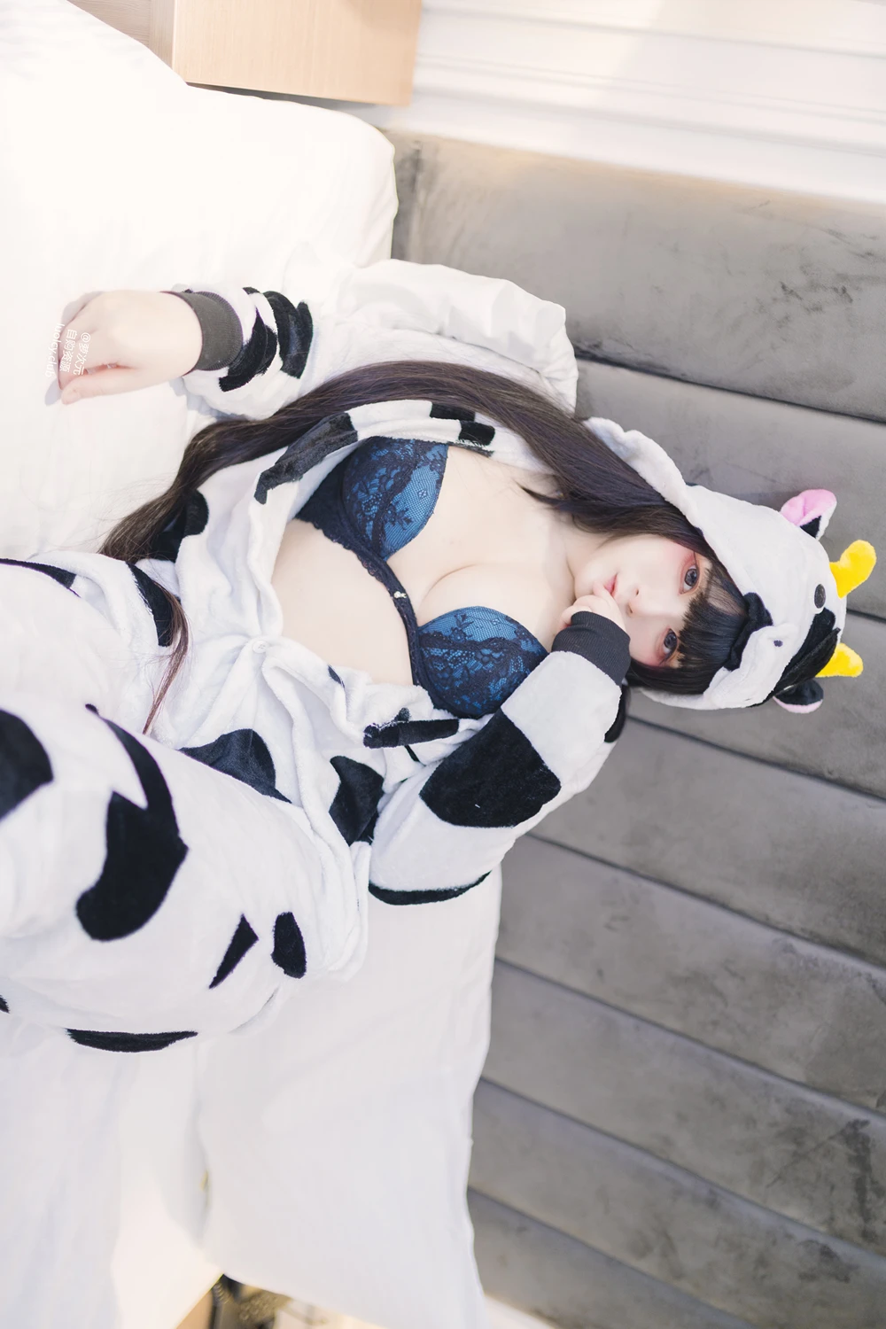 Cosplay 落落Raku – 奶牛Milky & 白衣小猫Kitten - P9