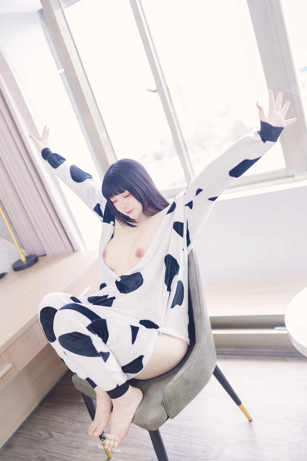Cosplay 落落Raku – 奶牛Milky & 白衣小猫Kitten - P25