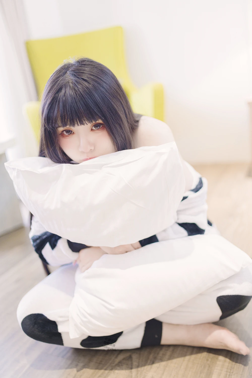 Cosplay 落落Raku – 奶牛Milky & 白衣小猫Kitten - P36