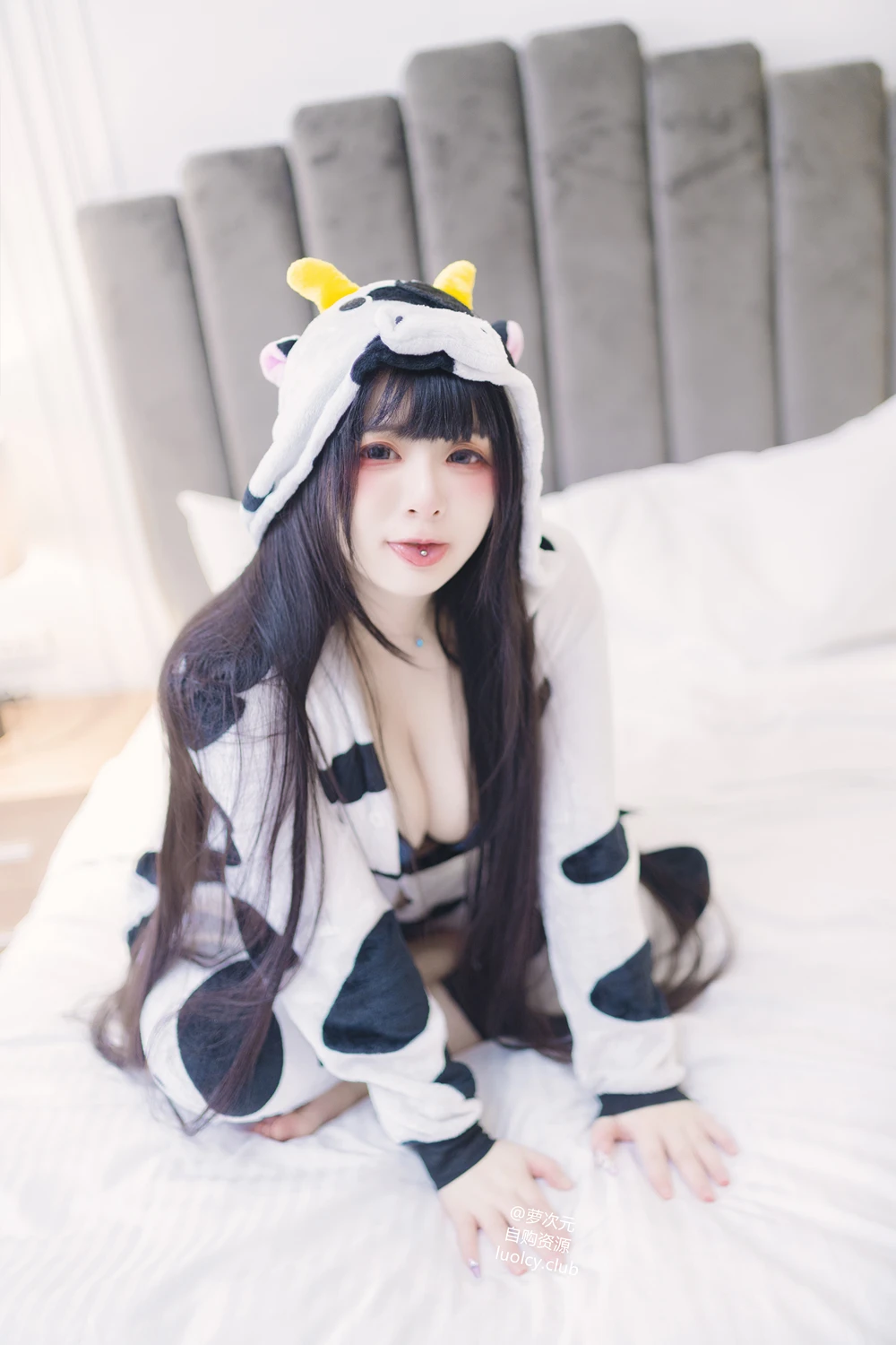 Cosplay 落落Raku – 奶牛Milky & 白衣小猫Kitten - P6