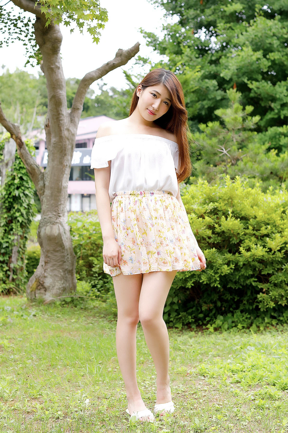 Yurina Ogata 緒方友莉奈 – 写真集 「アナフィラキシーLOVE GLD」 - P28