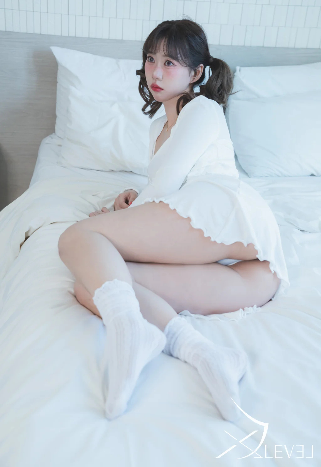 X-Level Rosy: Hardcore Debut (73 photos) - P1