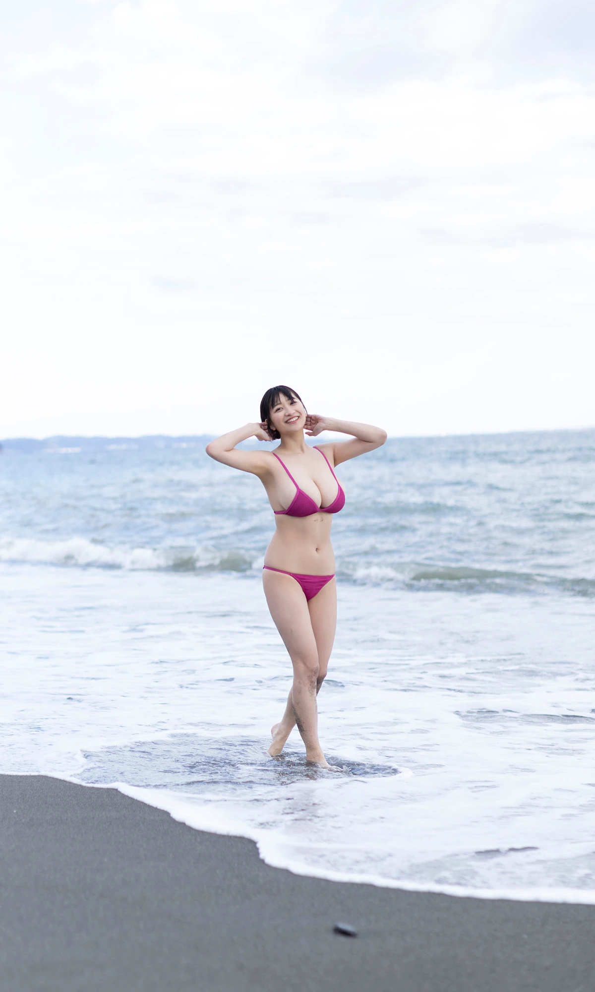 Ina Enohara 榎原依那 – 写真集 「満を持して」 - P50