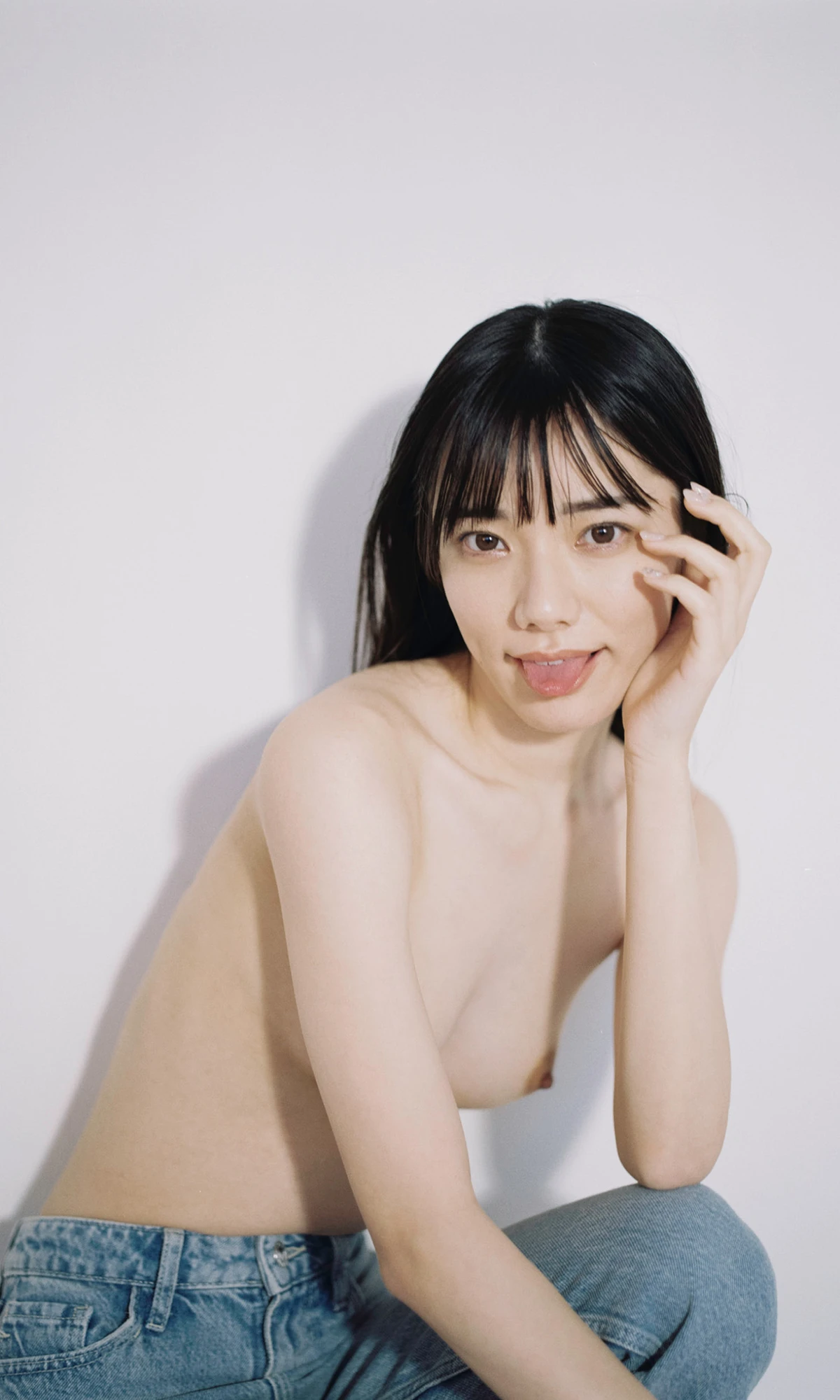 Rena Miyashita 宮下玲奈 – 写真集 「happiness」 - P9