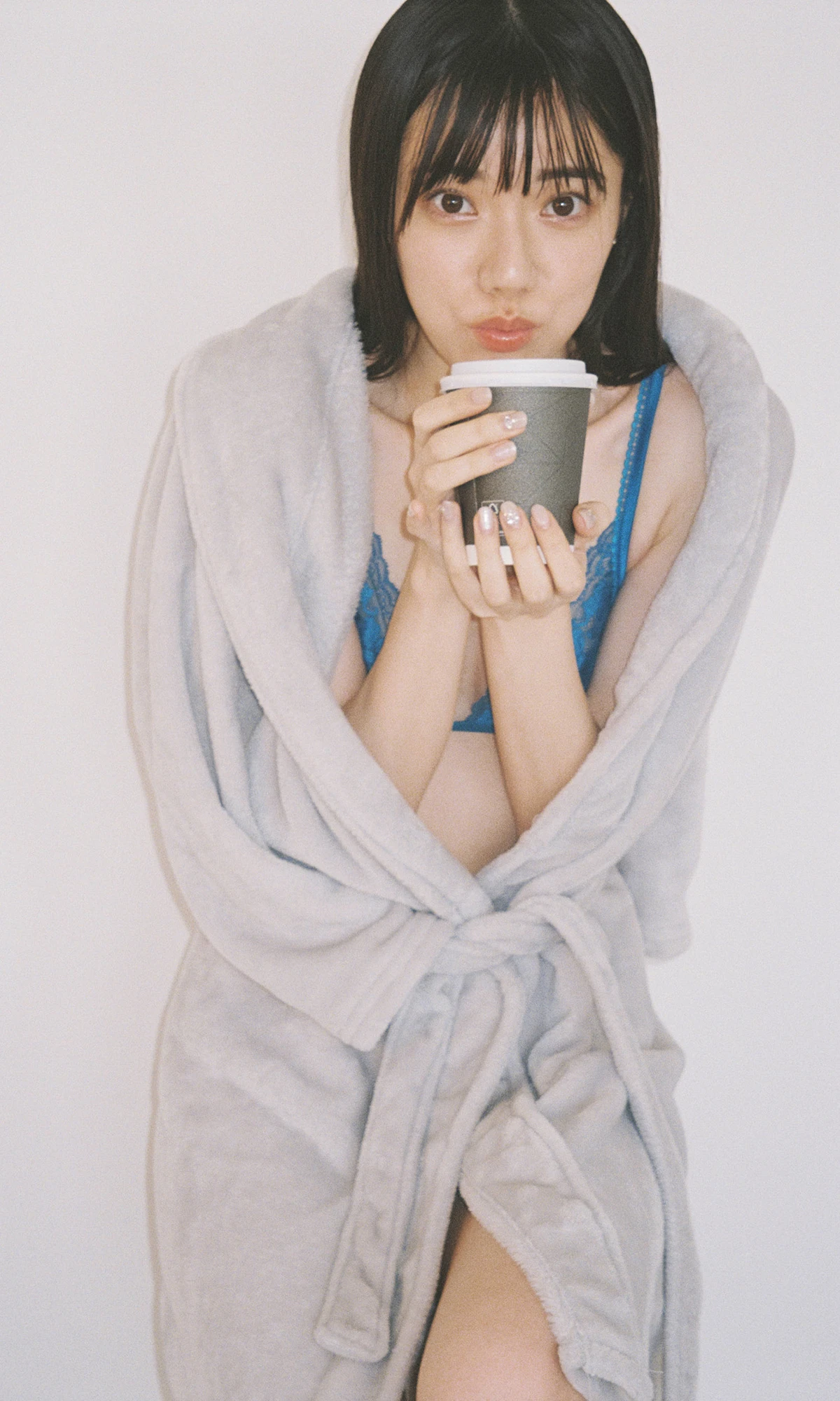 Rena Miyashita 宮下玲奈 – 写真集 「happiness」 - P31