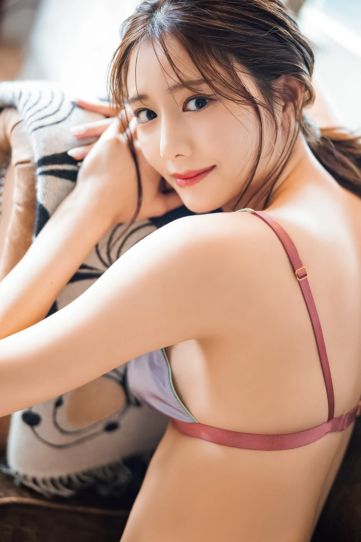 Yasuyo Saito 斎藤恭代 – アサ芸アイドル写真集 「BIJIN」 - P108