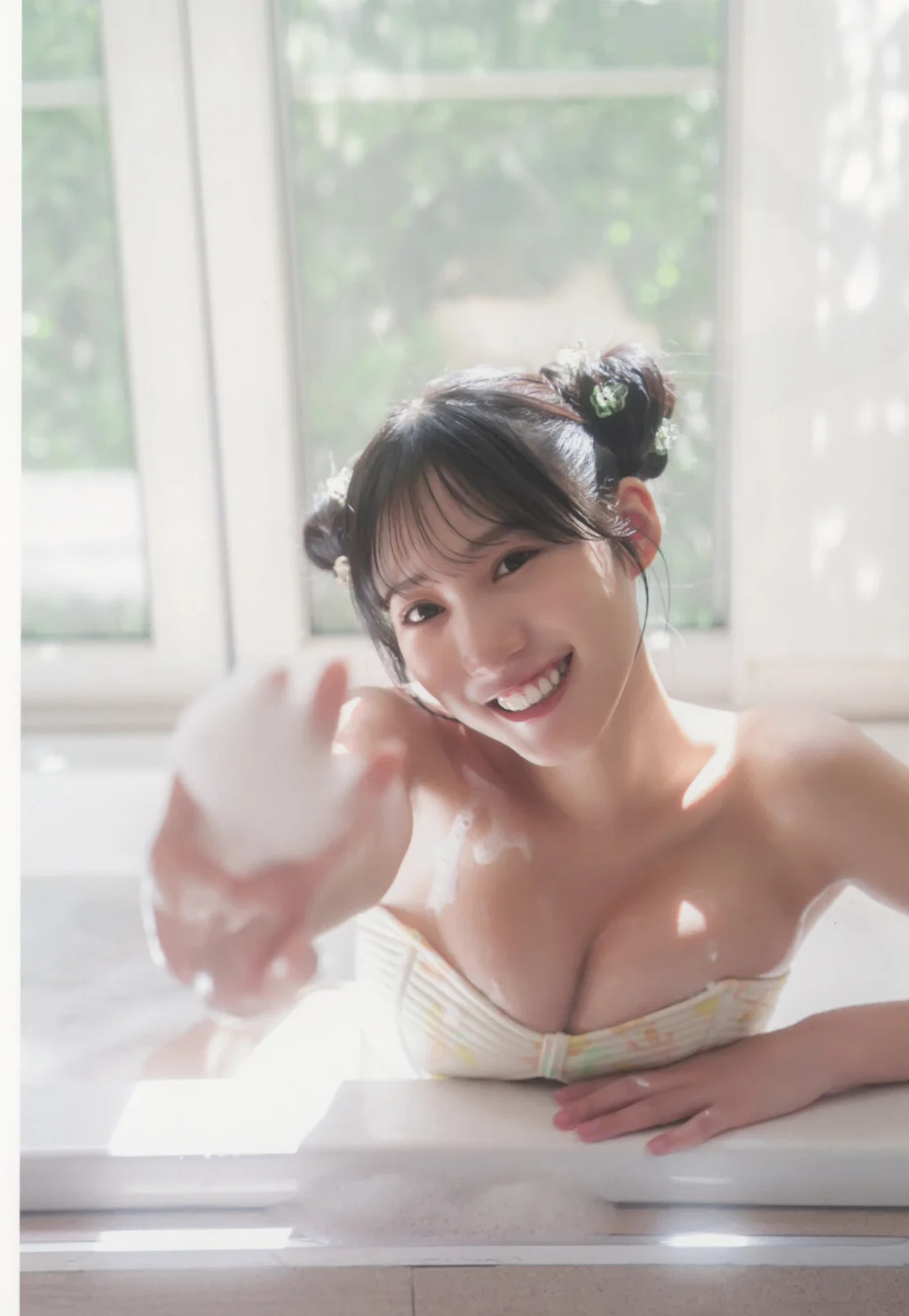 [JP] Yokono Sumire (横野すみれ): フォトブック Sumire Graph #6 (85 photos) - P17