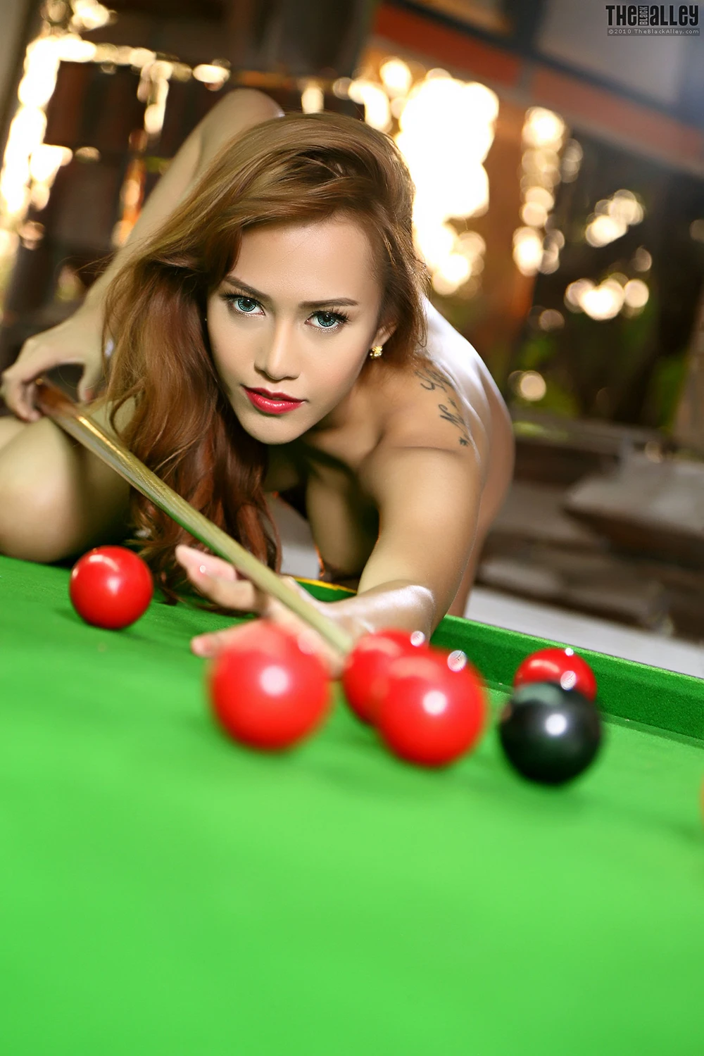 Kaylee – The Black Alley Photobook Set.10 - P73