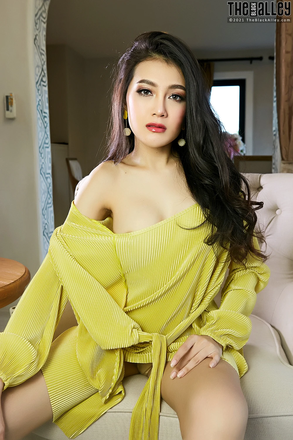 Rosita – The Black Alley Photobook Set.47 - P11