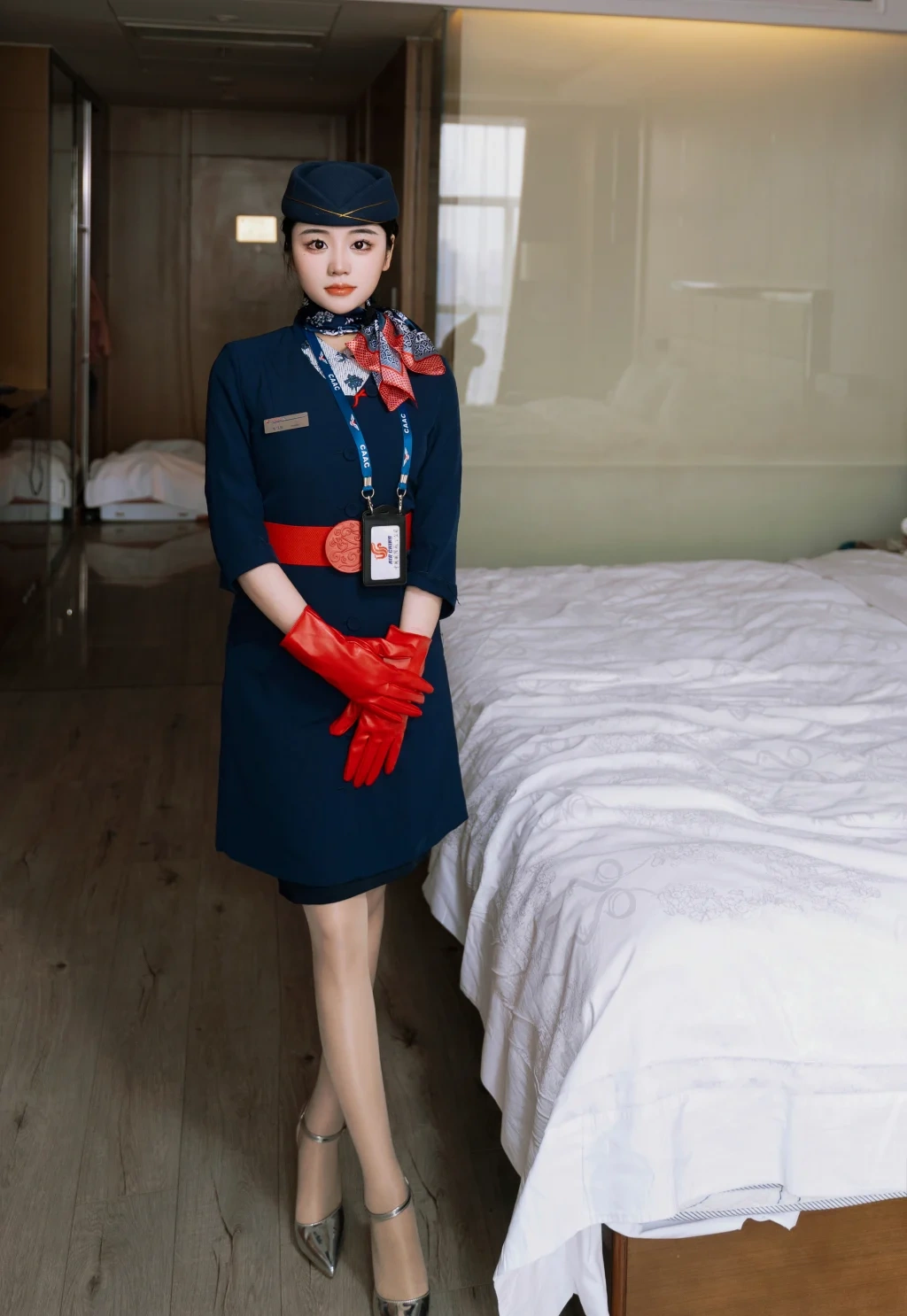 [内购无水印] 汐汐爱吃草莓: 青花空姐制服 (69 photos) - P31