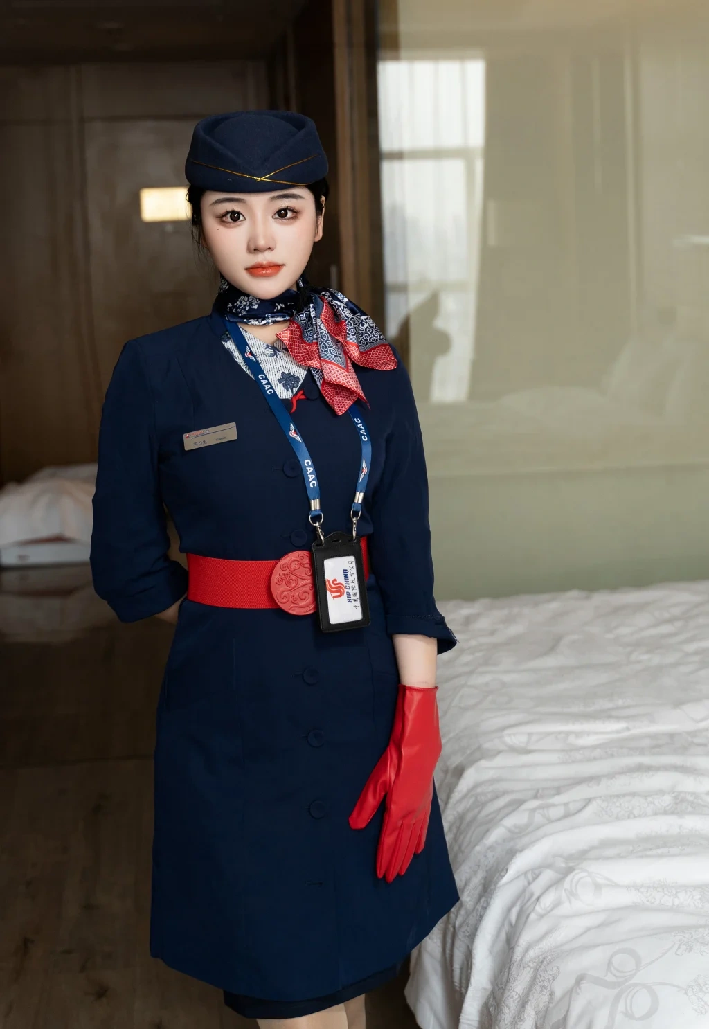 [内购无水印] 汐汐爱吃草莓: 青花空姐制服 (69 photos) - P32