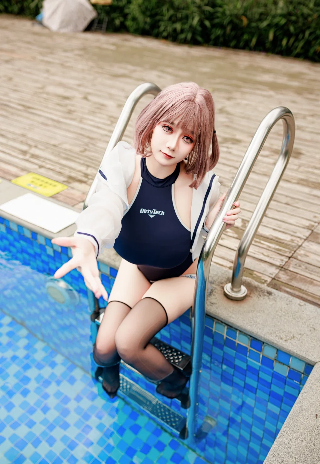 Coser@阿雪雪: 盛夏水泳 (25 photos) - P2