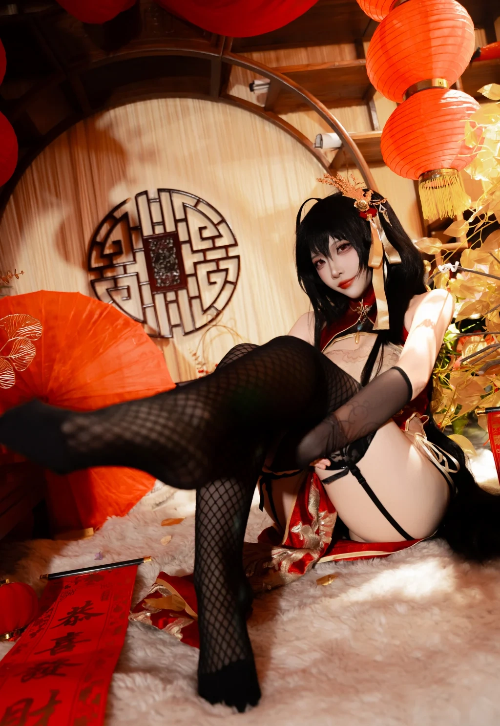 Coser@二佐Nisa: 碧蓝航线-大凤·旗袍 (38 photos)