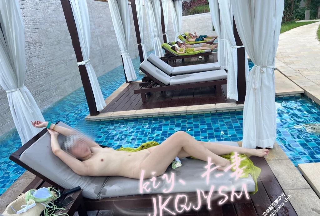 [OtherXXX] kiy夫妻: 淫妻户外露出调教福利订阅 (55 photos) - P15