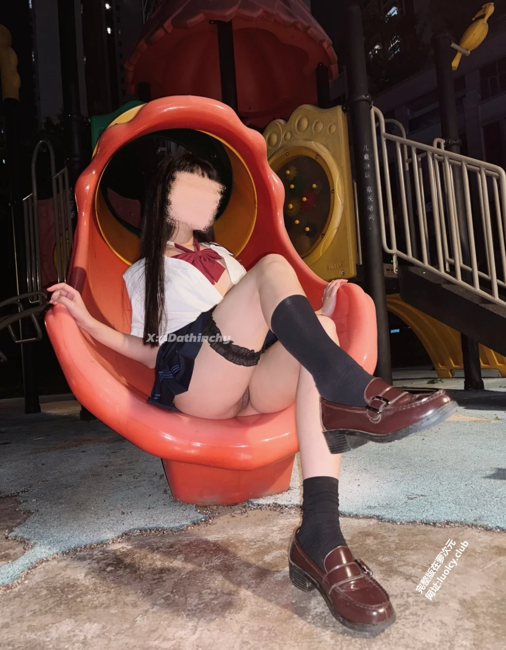 [OtherXXX] Dathinchy: 白虎酥胸萝莉户外露出福利订阅 (51 photos) - P5