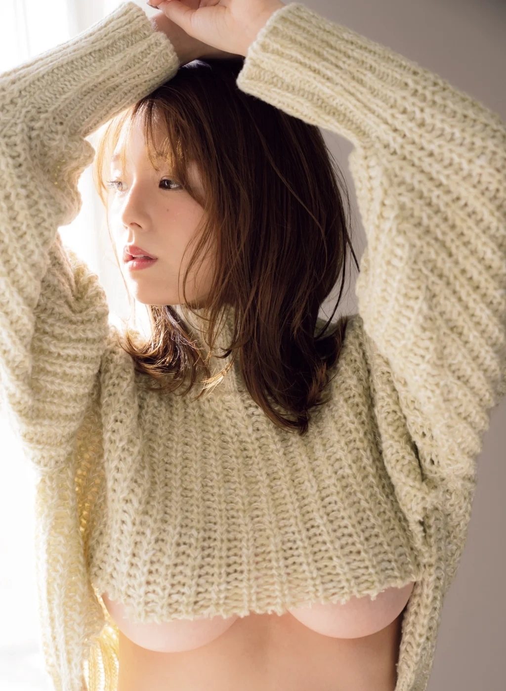 [JP] Ai Shinozaki (篠崎愛): 写真集 YOUNG CHAMPION 15years Memory (152 photos) - P14