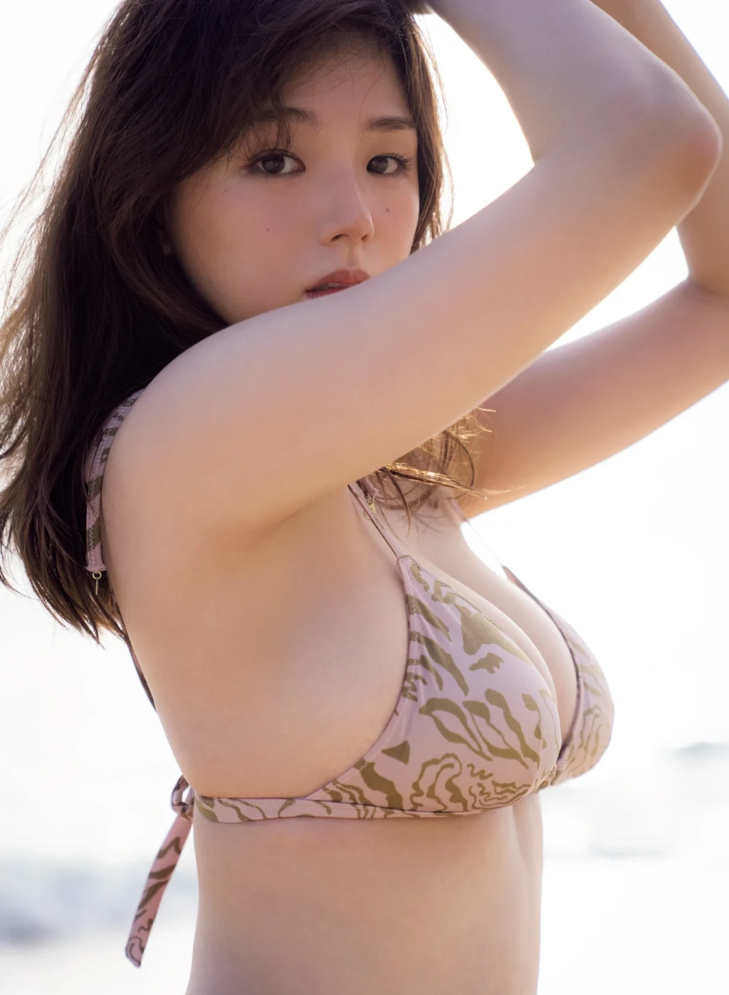 [JP] Ai Shinozaki (篠崎愛): 写真集 YOUNG CHAMPION 15years Memory (152 photos) - P30