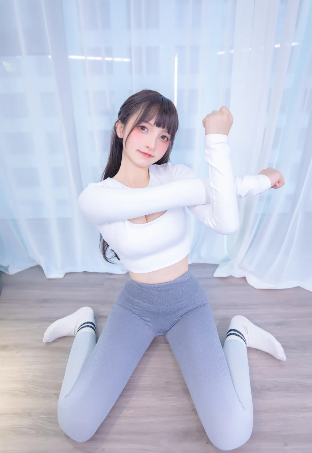Coser@神楽坂真冬: 瑜伽少女 (75 photos) - P14