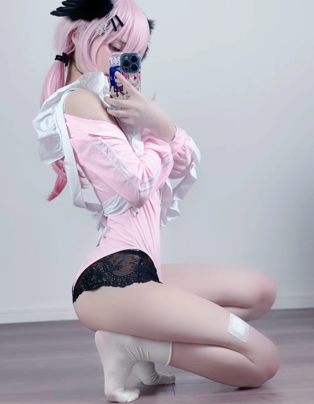 Coser@幼愛Youmeko: 蔚蓝档案 下江小春 体操服 (26 photos) - P14