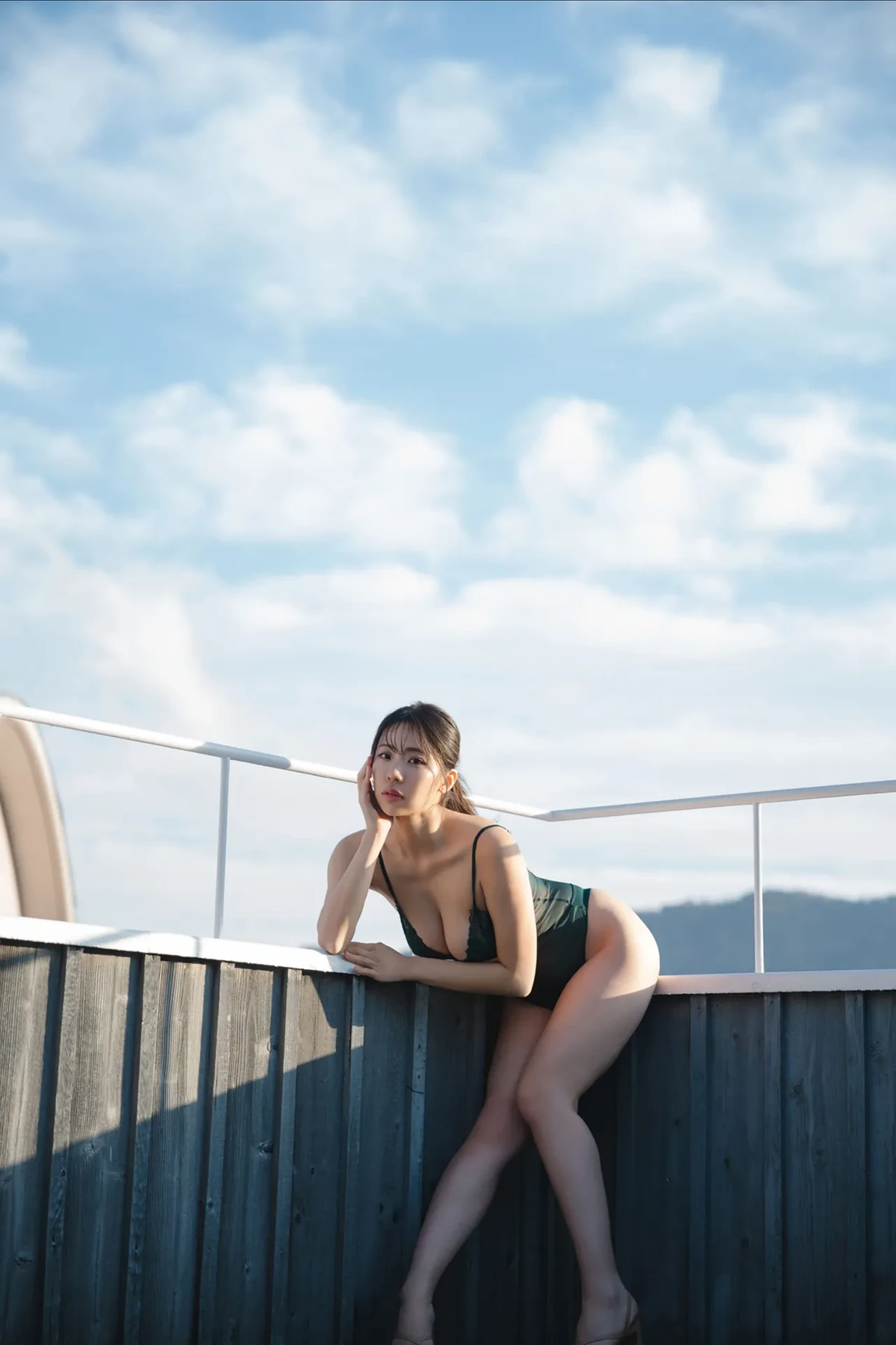 Fumina Suzuki 鈴木ふみ奈 – FRIDAYデジタル写真集 「ふわとろハニー Vol.2」 - P4