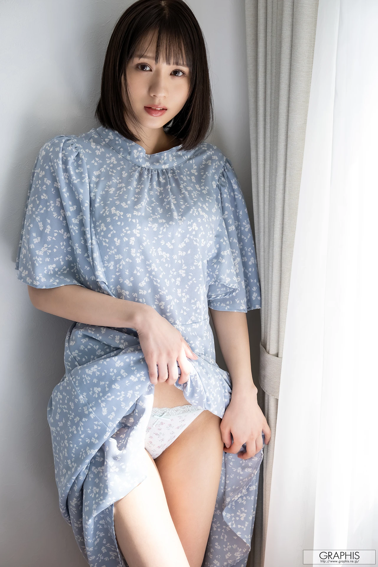 Nanami Ogura 小倉七海 & Hinako Mori 森日向子 – Graphis Spring Special 2026 - P22