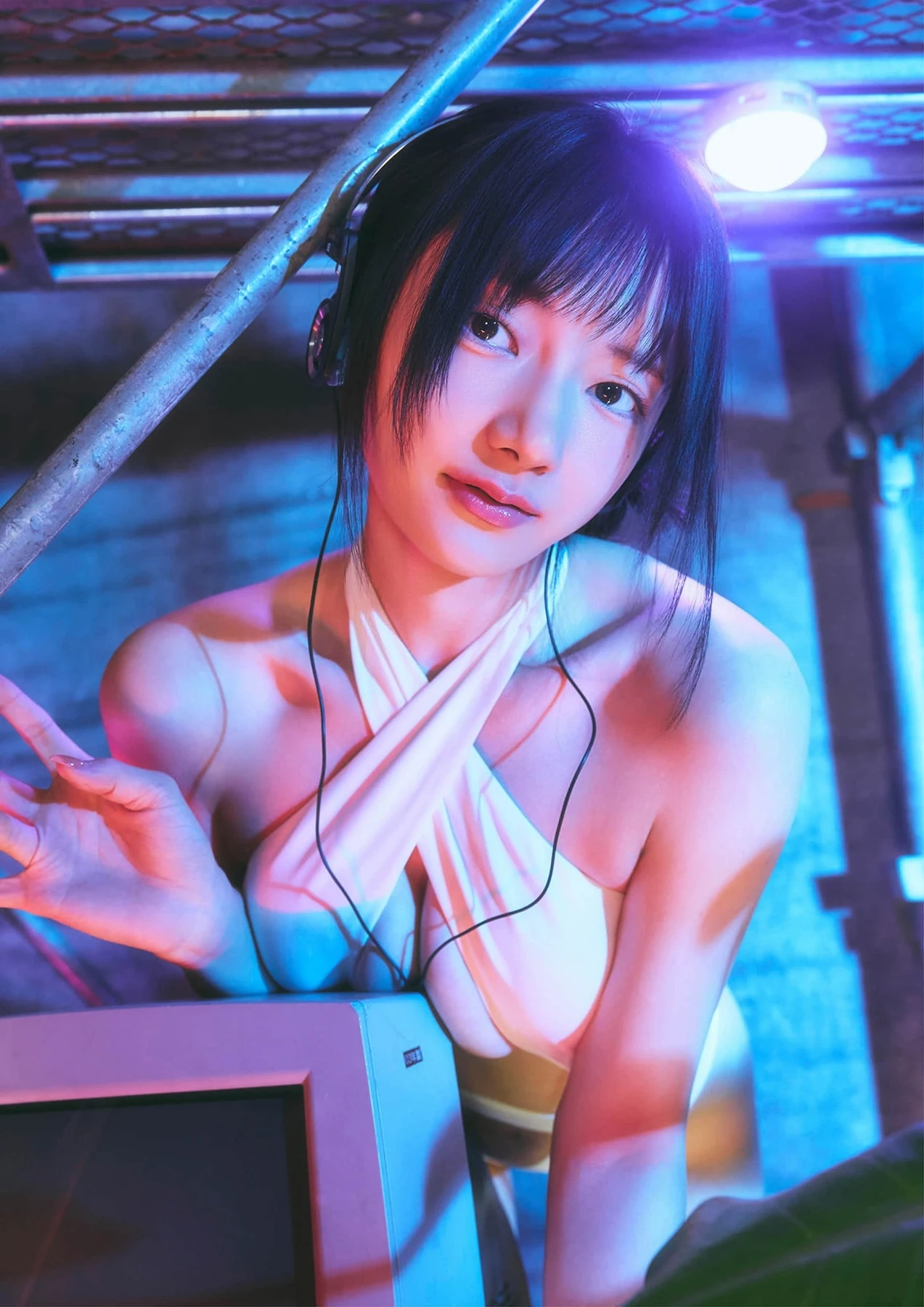 Toutomiwokanjite Sakurai 尊みを感じて桜井 – BRODYデジタル写真集 「MY VIDEO GIRL」 - P52