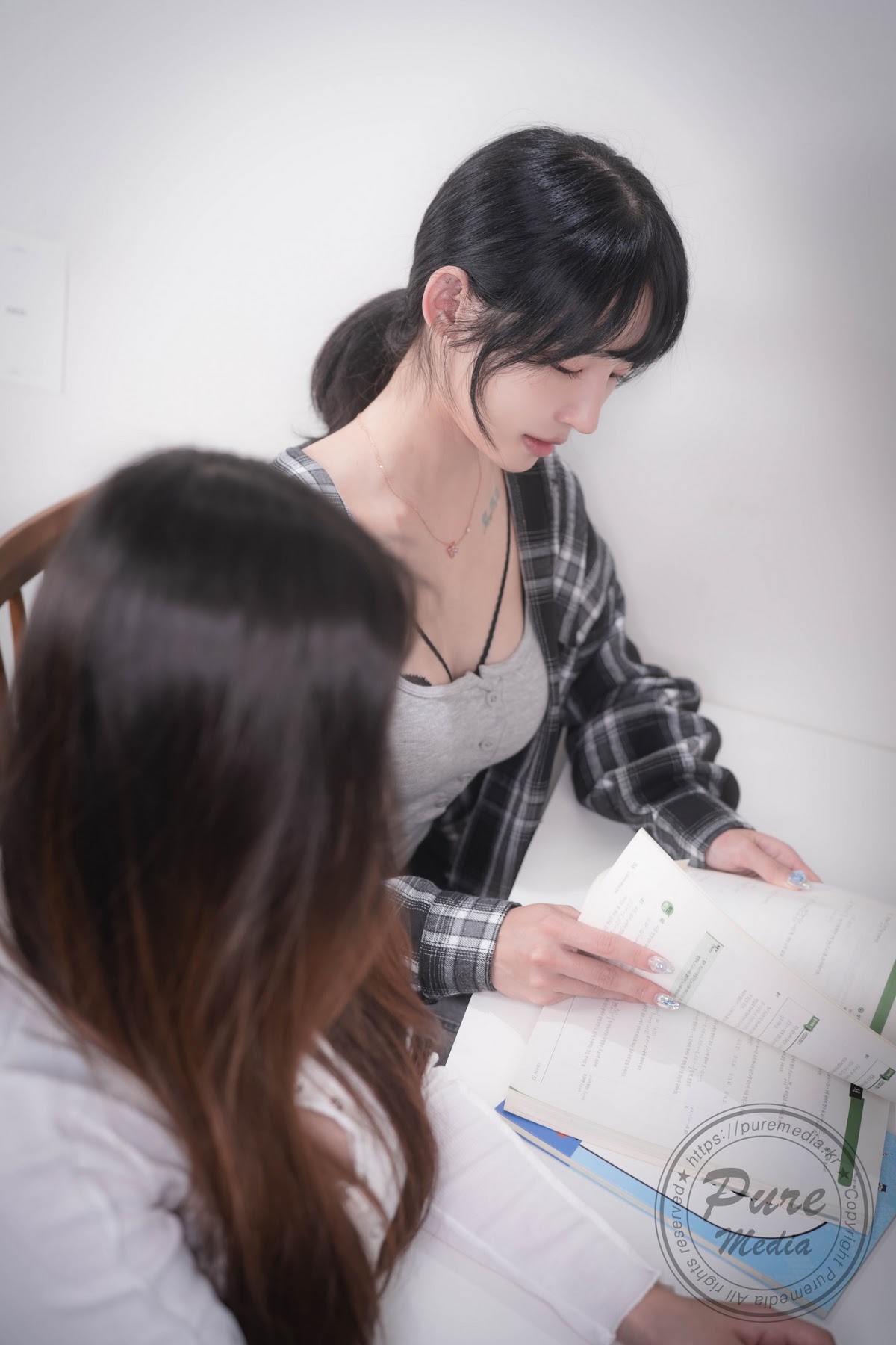 Pure Media Vol.307 – Yeha (예하) & Yuna - P20