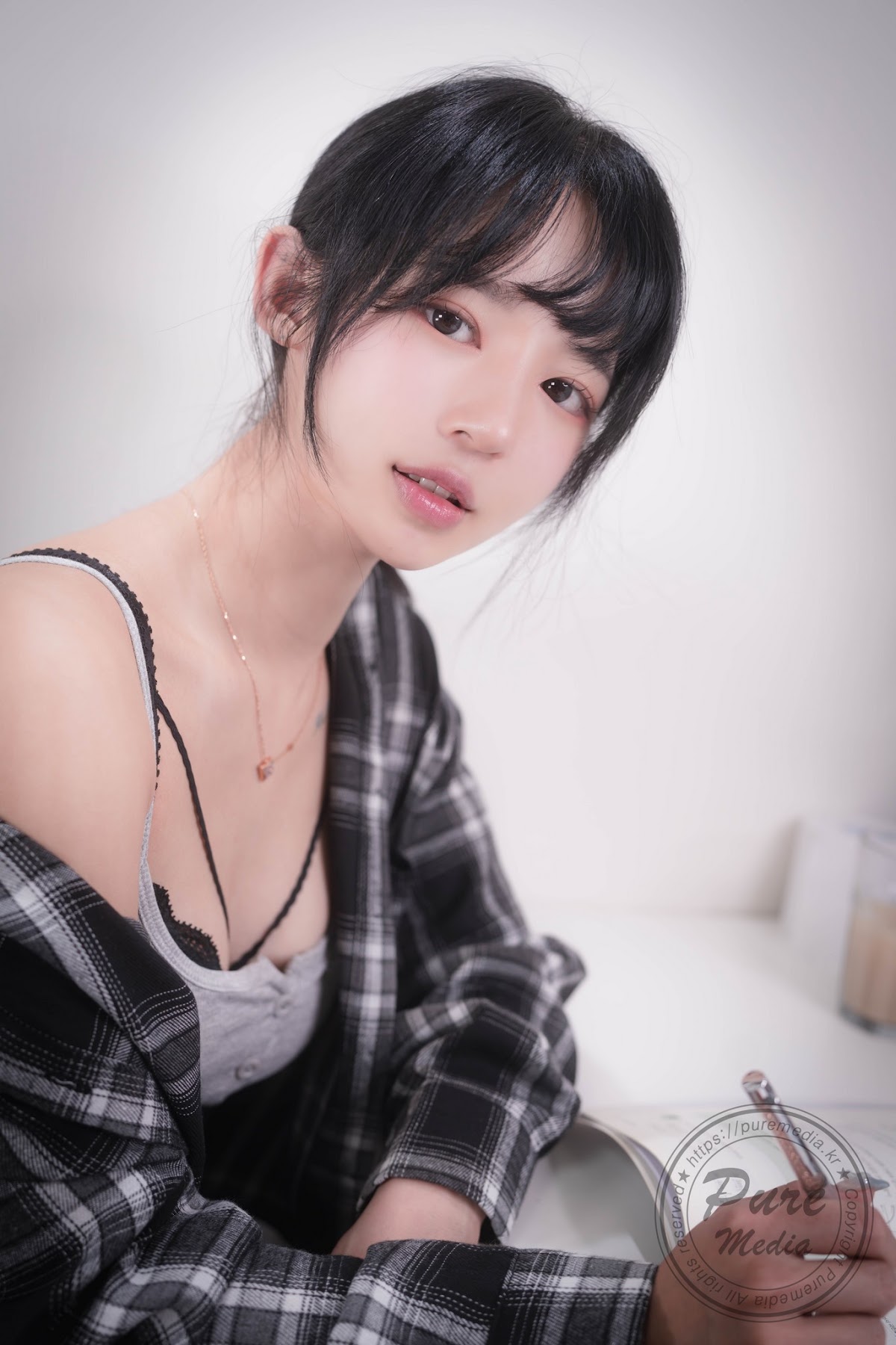 Pure Media Vol.307 – Yeha (예하) & Yuna - P25