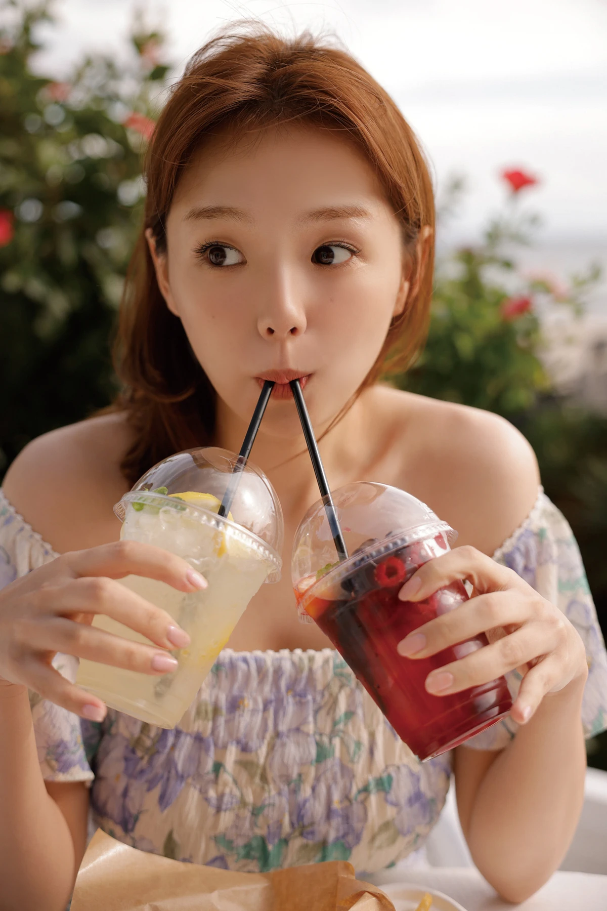 Ai Shinozaki 篠崎愛 – デジタル限定写真集 IDEA-reverse- 完全版 - P44