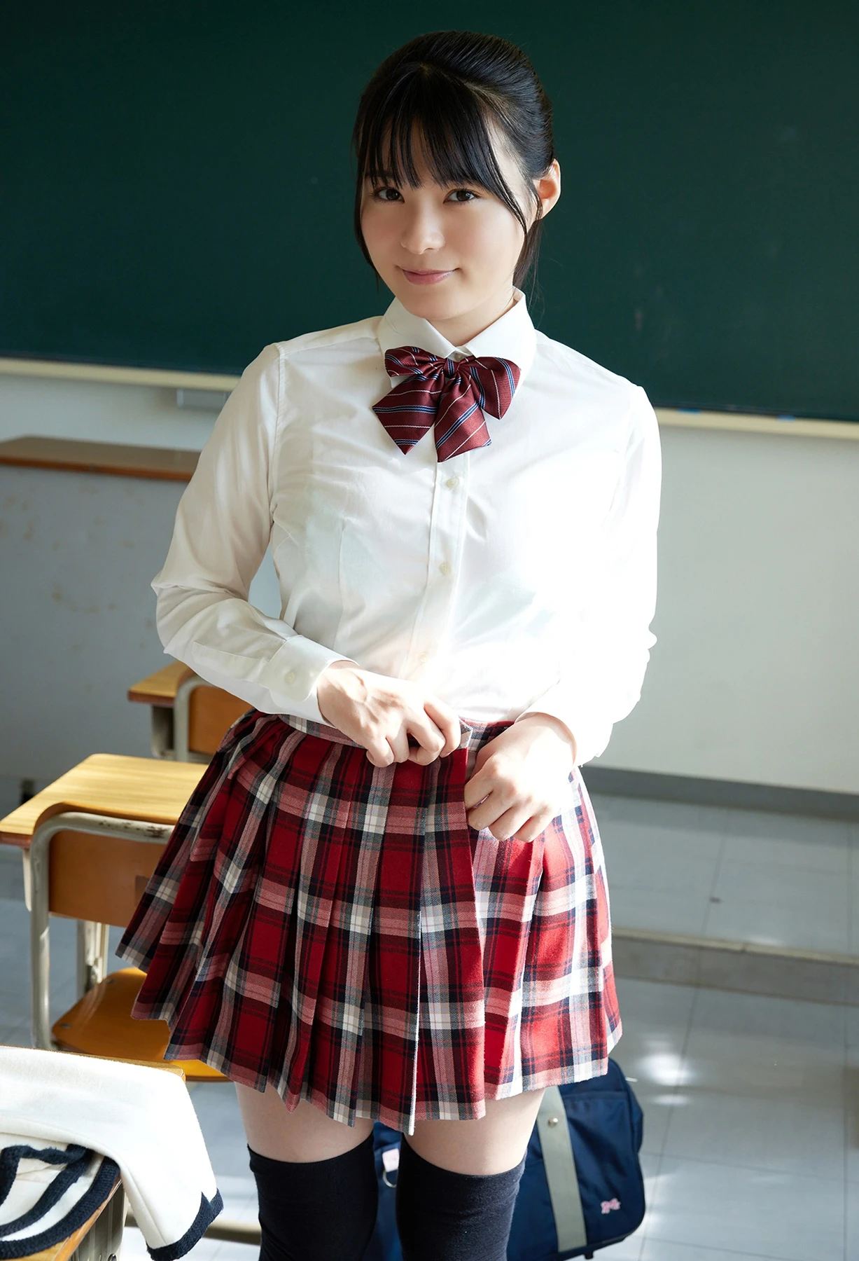 Mizuki Hoshina 星名美津紀 – 解禁グラビア写真集 「みんな帰っちゃったね･･･」 - P18