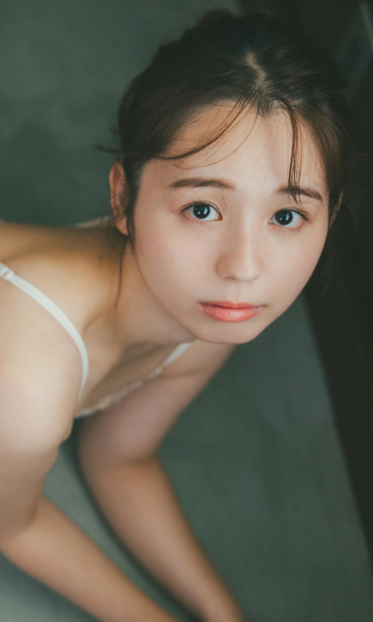 Rina Koike 小池里奈 – 週プレ Photo Book 「守りたい。」 - P37